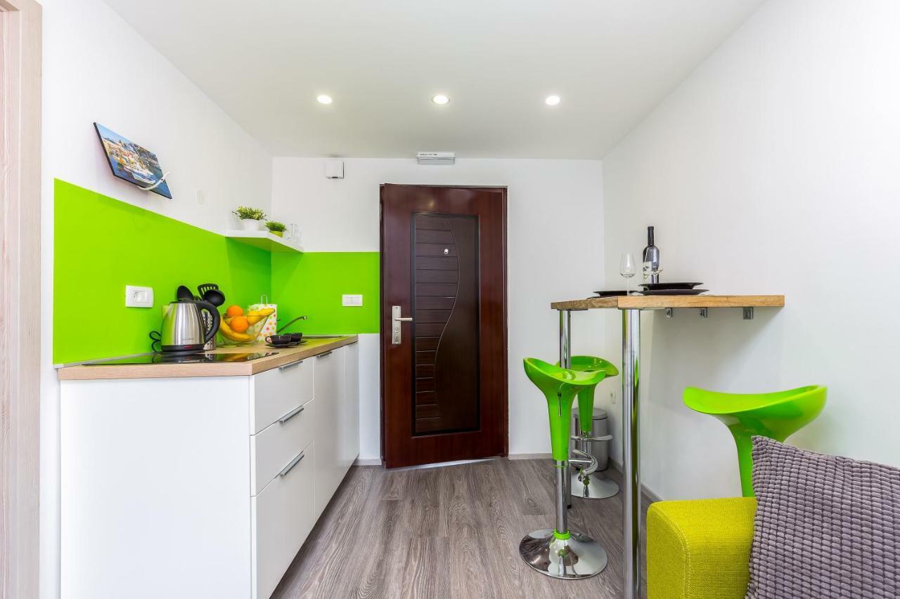 Apartments In The City Риека Экстерьер фото